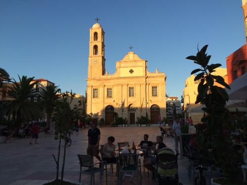20140623-Biserică în Chania