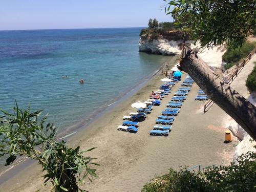 Cipru-GenPanayotis08