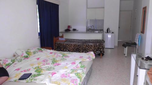 Cipru-GenPanayotis10