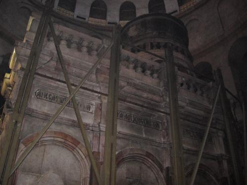 Mormintul Sfint (12)